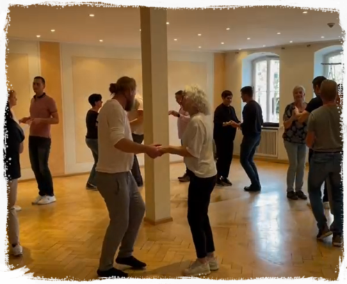 Rueda de Casino, Salsa im Kreis